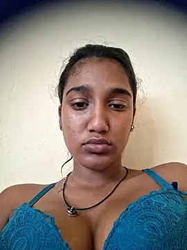 indianpink lips online show from 4, 12, 2025