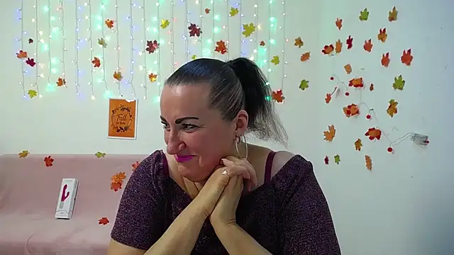 DianaMGG online show from 25, 11, 2025