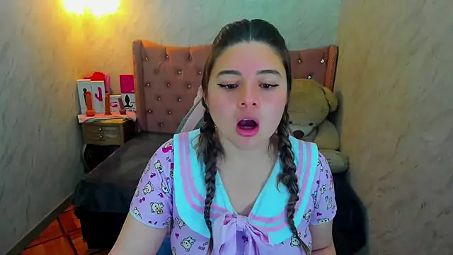 Lianngrace online show from 14, 9, 2025