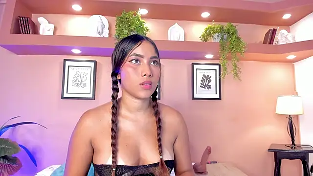 SofiaBennett  online show from 4, 3, 2025