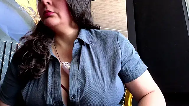 Snapshot of AmandaKovich chatting on 14, 7, 2026 AmandaKovich online show from 14, 7, 2026