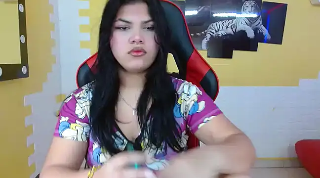 melany rouse18 online show from 5, 3, 2025