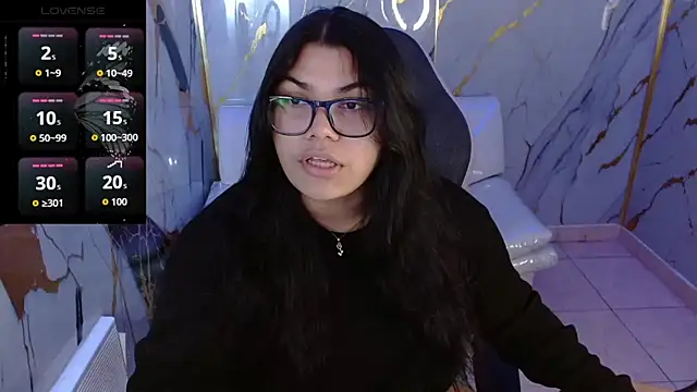 Snapshot of melany_rouse18 chatting on 7, 7, 2026 melany rouse18 online show from 7, 7, 2026