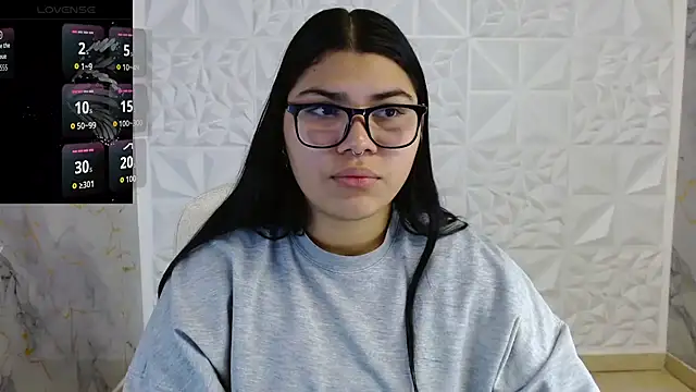 Snapshot of melany_rouse18 chatting on 16, 7, 2026 melany rouse18 online show from 16, 7, 2026