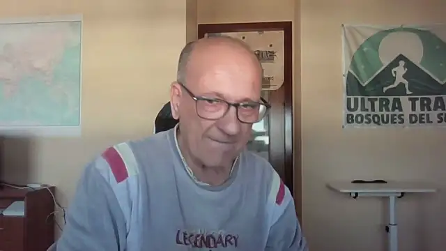 Snapshot of llopaco chatting on 19, 4, 2026 llopaco online show from 19, 4, 2026