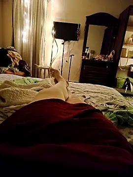 Loly2025 online show from 17, 4, 2026