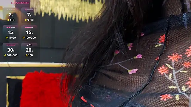 Dahiana Giil online show from 3, 3, 2025