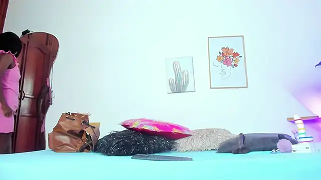 naomy 68 online show from 5, 3, 2025