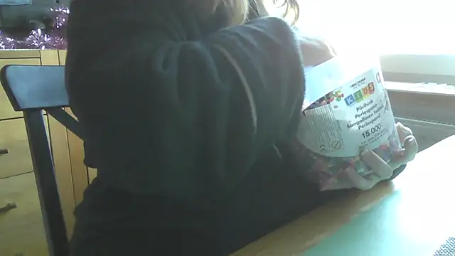 sizha6 online show from 19, 9, 2025