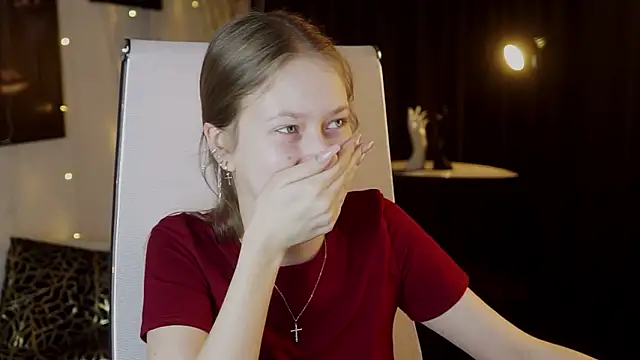 EveMundie online show from 12, 3, 2026