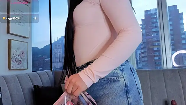 Ivanna West online show from 9, 2, 2026