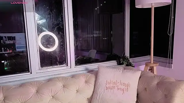 Ivanna West online show from 20, 3, 2026