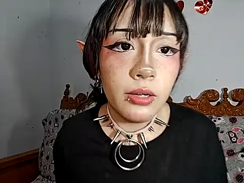 Snapshot of blue_katt chatting on 20, 2, 2025 blue katt online show from 20, 2, 2025