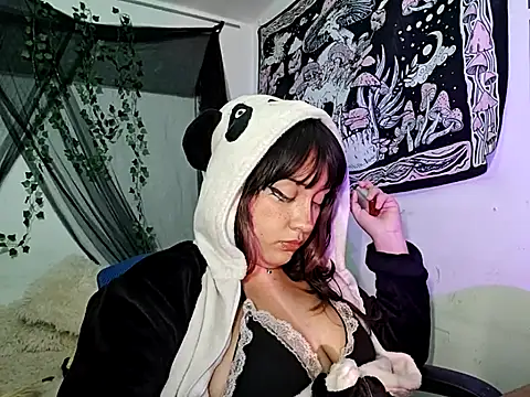 Snapshot of blue_katt chatting on 21, 3, 2025 blue katt online show from 21, 3, 2025