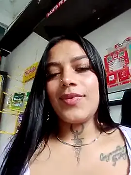 Emily sharlot online show from 20, 2, 2025