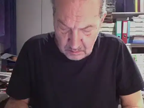 HMStraps01 online show from 16, 1, 2025