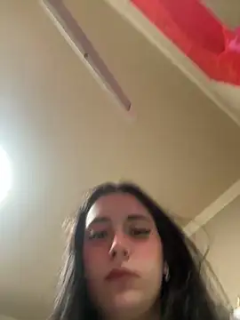 sexymelli18 online show from 27, 3, 2026