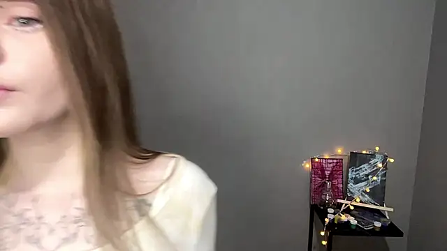 CarolinePepper online show from 3, 3, 2025