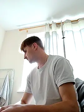 Eusuntnoulgigolo online show from 21, 3, 2025