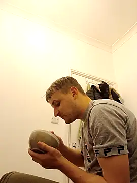 Eusuntnoulgigolo online show from 10, 2, 2026