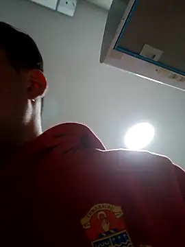 Snapshot of Eusuntnoulgigolo chatting on 21, 4, 2026 Eusuntnoulgigolo online show from 21, 4, 2026