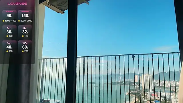 minamoons online show from 15, 11, 2025