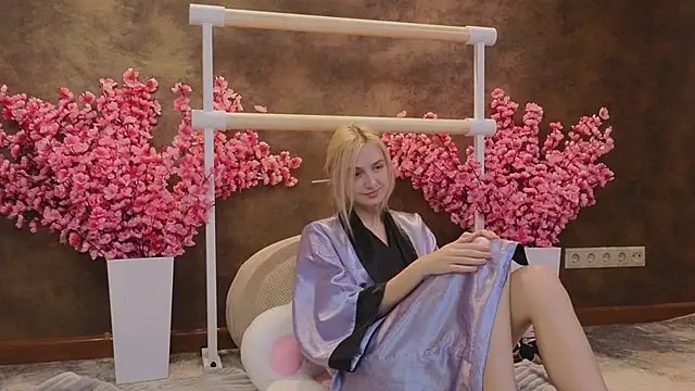 Snapshot of aishiro chatting on 18, 3, 2025 aishiro online show from 18, 3, 2025