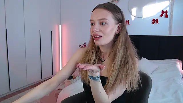 LunaticaBae online show from 3, 2, 2026