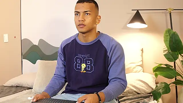 Rafa2004Cruz online show from 26, 11, 2025