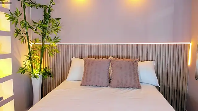 GeorginaReyes online show from 12, 3, 2025