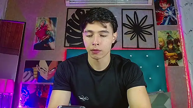 LiamAndrewzz online show from 23, 3, 2026