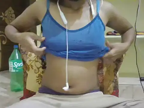 Snapshot of cutee_telugu chatting on 25, 2, 2025 cutee telugu online show from 25, 2, 2025