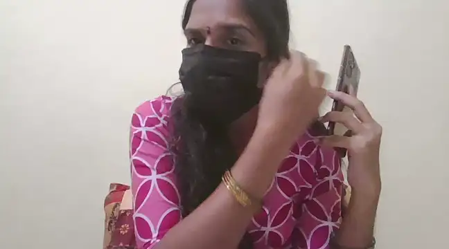 Snapshot of cutee_telugu chatting on 15, 3, 2025 cutee telugu online show from 15, 3, 2025