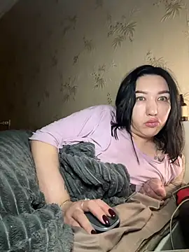 Naughtbaby 2025 online show from 18, 9, 2025