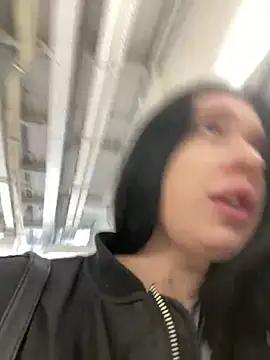 AlishaPrettyBlade online show from 11, 3, 2025