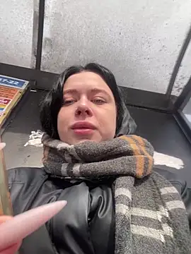 AlishaPrettyBlade online show from 12, 3, 2025