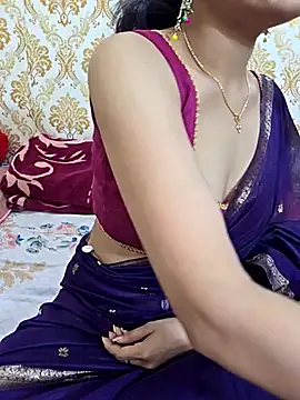 Snapshot of RealcoupleP chatting on 15, 9, 2025 RealcoupleP online show from 15, 9, 2025