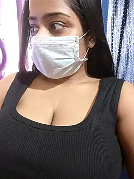 COZY ROZI online show from 2, 11, 2025