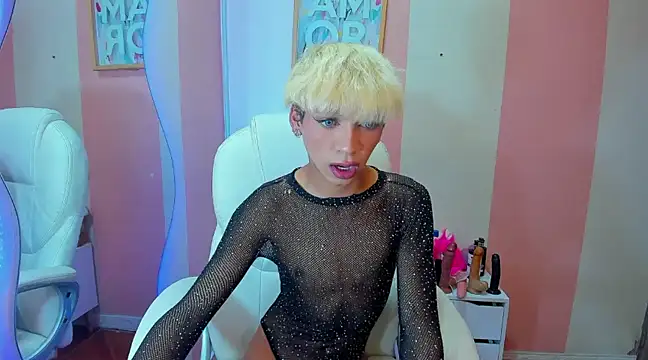 Danny Luxx online show from 17, 2, 2025