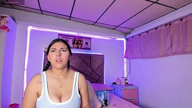 Cristal Smith20 online show from 27, 11, 2025