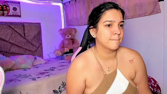 Snapshot of Cristal_Smith20 chatting on 16, 7, 2026 Cristal Smith20 online show from 16, 7, 2026