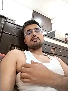 hornypurush online show from 19, 4, 2026