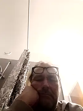 Snapshot of olviasssl77 chatting on 16, 9, 2025 olviasssl77 online show from 16, 9, 2025