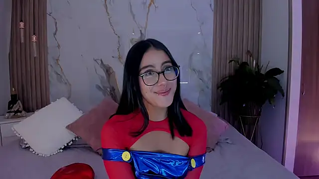 Snapshot of miss_martiina chatting on 21, 10, 2025 miss martiina online show from 21, 10, 2025