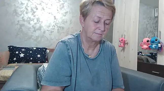 RosesandLillies online show from 16, 3, 2025