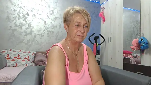 Snapshot of RosesandLillies chatting on 28, 5, 2026 RosesandLillies online show from 28, 5, 2026