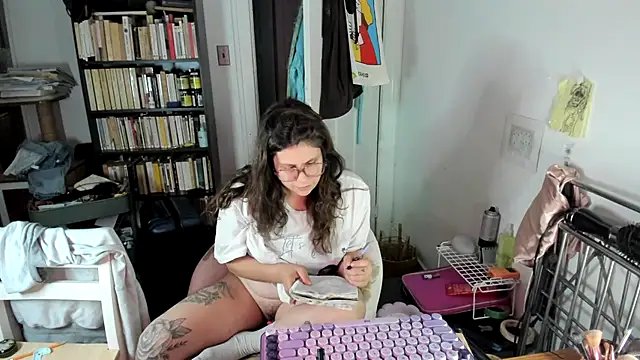 Rosiee69  online show from 26, 11, 2025