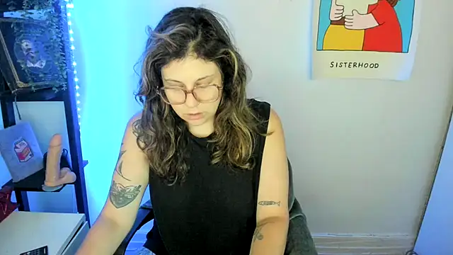 Rosiee69  online show from 27, 6, 2026