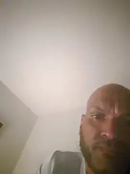 Snapshot of Mrnutella chatting on 6, 3, 2025 Mrnutella online show from 6, 3, 2025