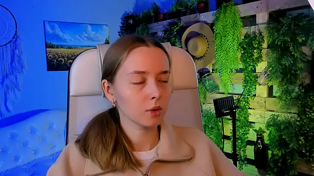 JenniferGraces online show from 6, 10, 2025